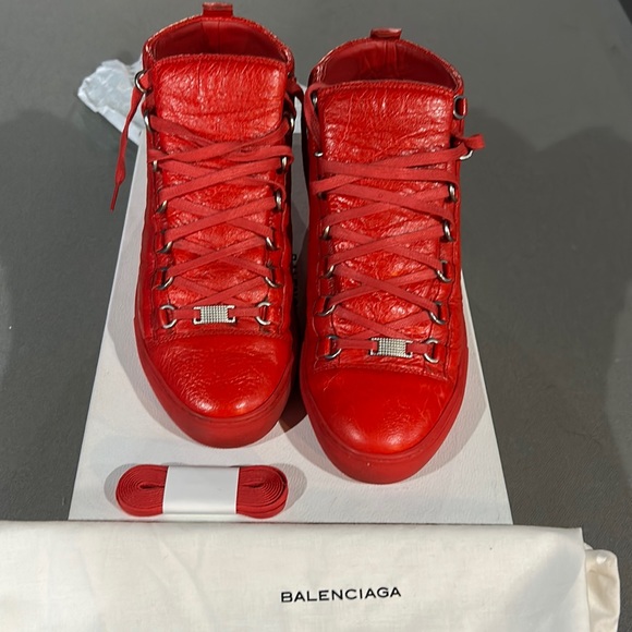 Balenciaga “Arena” sneakers - Picture 1 of 7